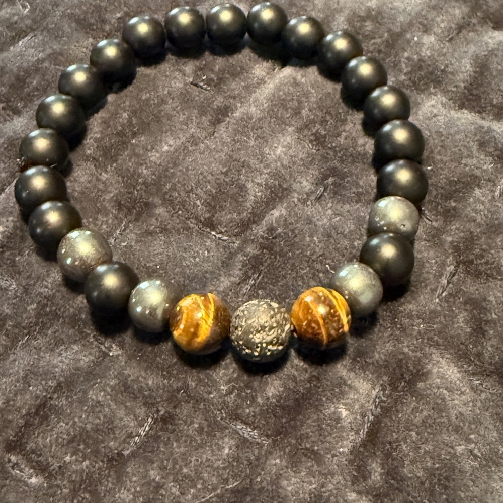 CUSTOM MADE | tiger’s eye and black lava rock bracelet